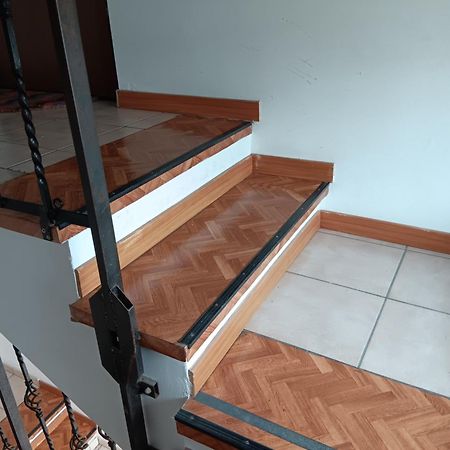 La Vue Maison 1 Piano No Lift Con Terrazzo 피우미치노 외부 사진